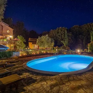 pian-delle-more.it-tuscanyhotel.com/